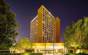 Doubletree Hilton Anaheim Orange County